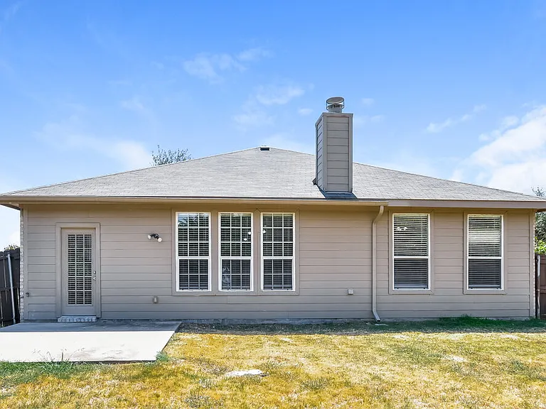 3686 Juniper Hills Dr — Photo 15