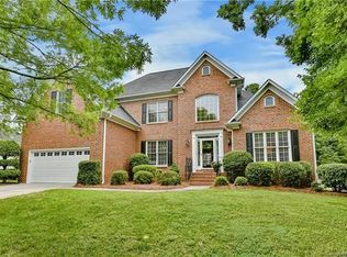 3021 River Bend Dr, Tega Cay, SC 29708