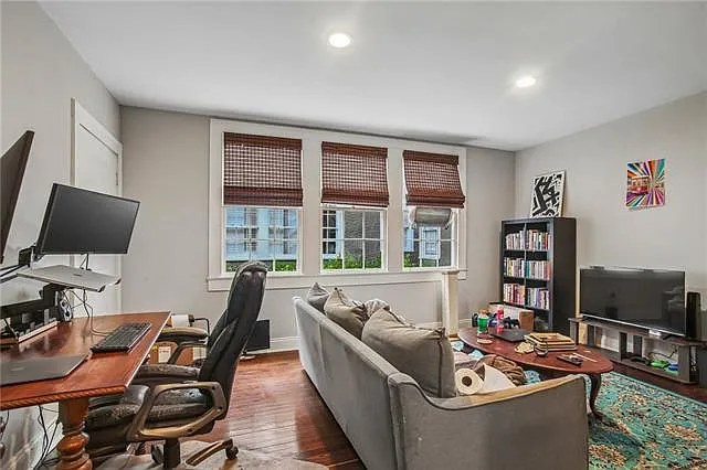 1 bed, 1.0 bath, 500 sqft, $1,600 — Photo 3