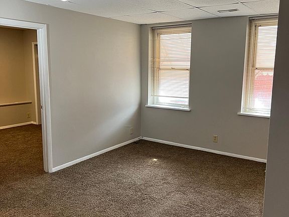 5th image of 3307 California Ave #3