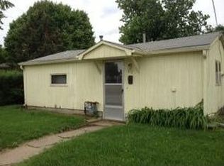 817 S 29th St, Council Bluffs, IA 51501