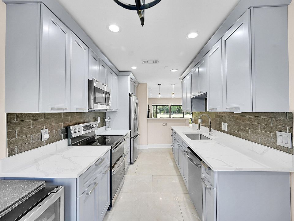 1st image of 21207 Lago Circle