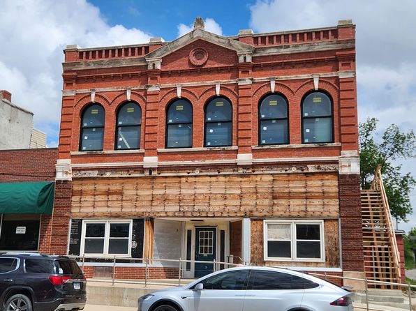 113 E Main St #3