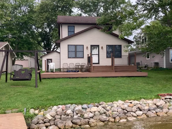 5520 S Highpoint Dr, Albion, IN 46701