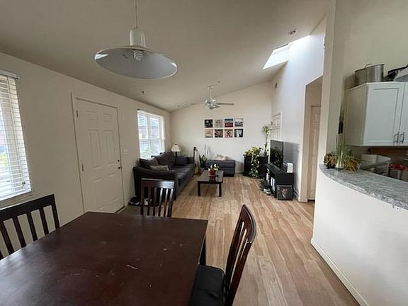 View dining room to living room