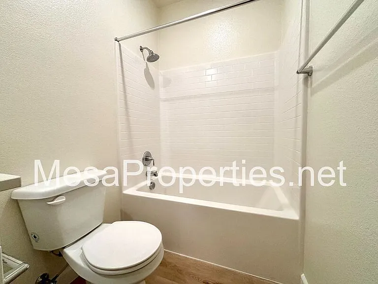 12594 Ava Loma St — Photo 18