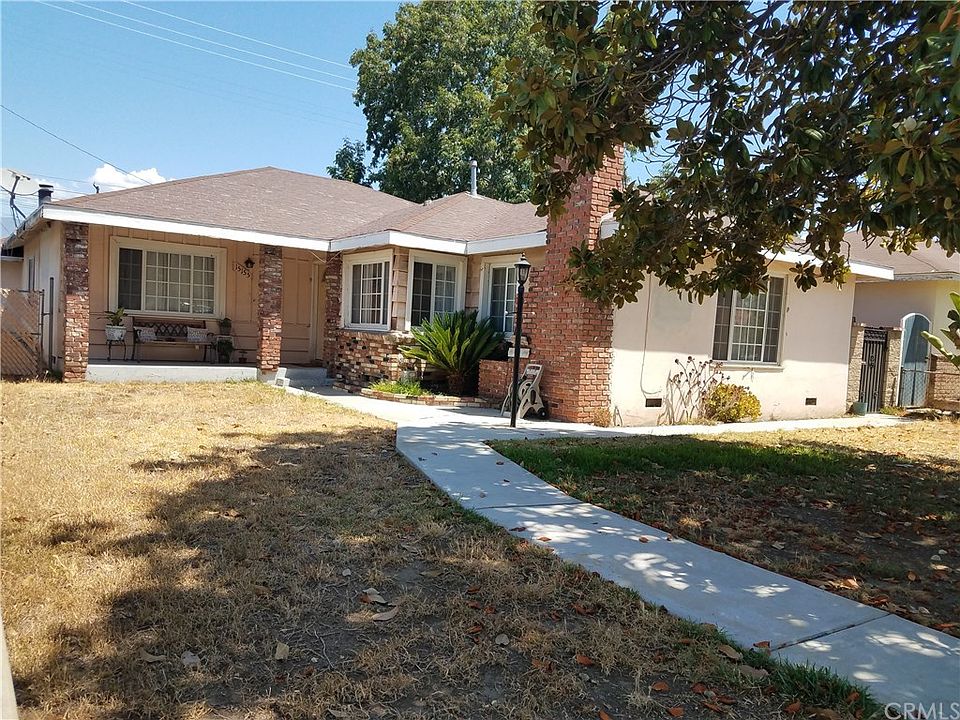 1st image of 15155 Navilla Pl