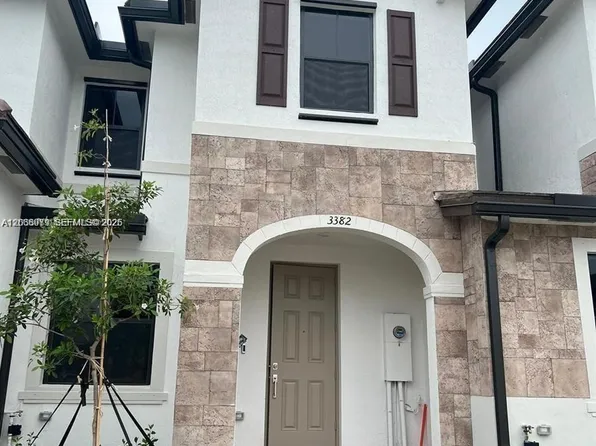 3382 W 114th Ter, Hialeah, FL 33018