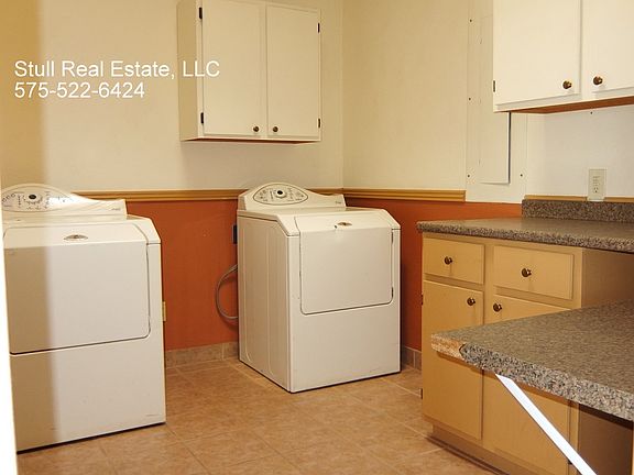 3rd image of 1605 Camino Del Rex