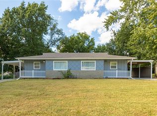 6116 Caenen St, Shawnee, KS 66216