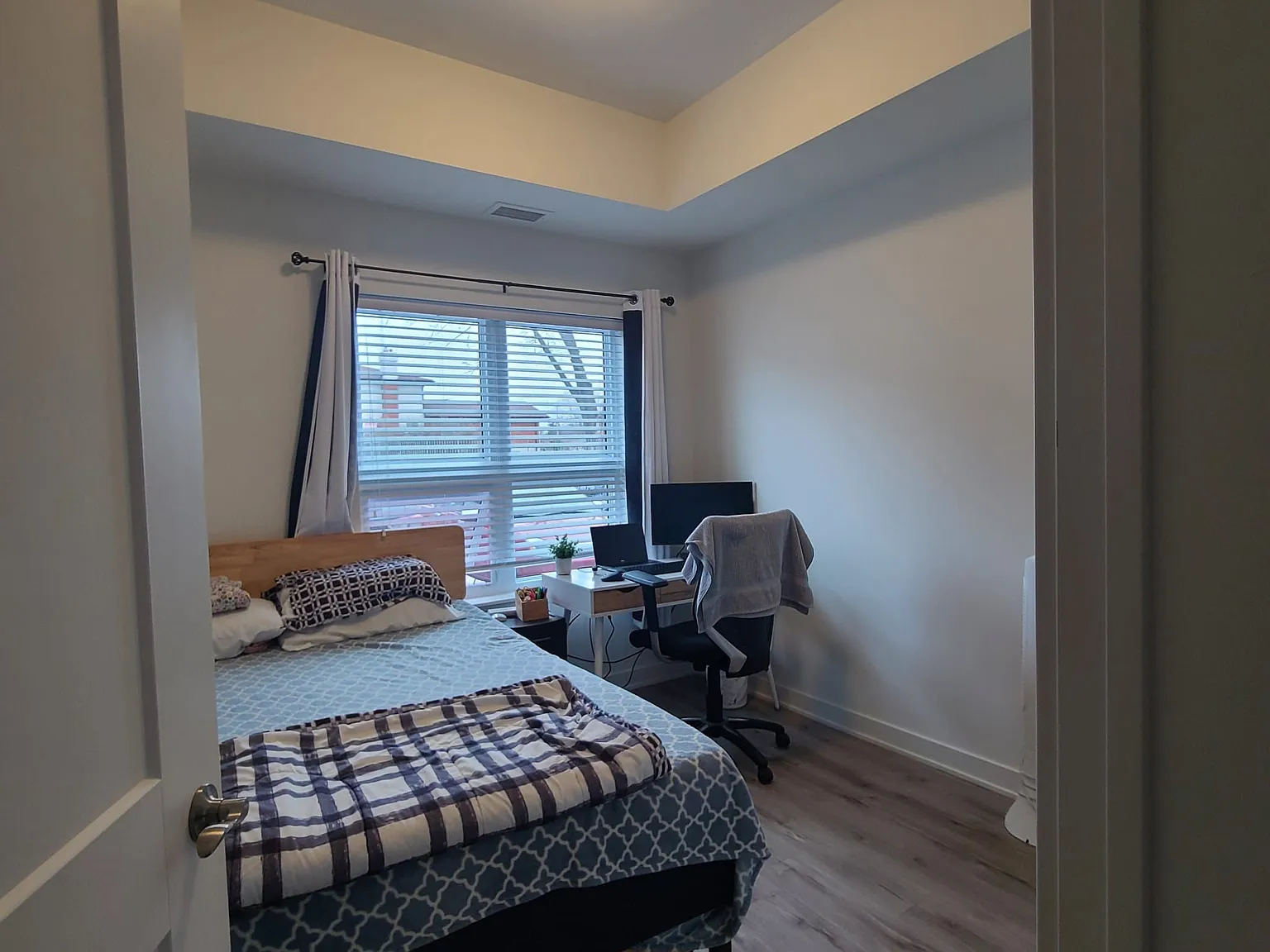 1 bed, $1,750 — Photo 4