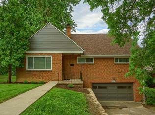 1112 Oakridge Dr, Pittsburgh, PA