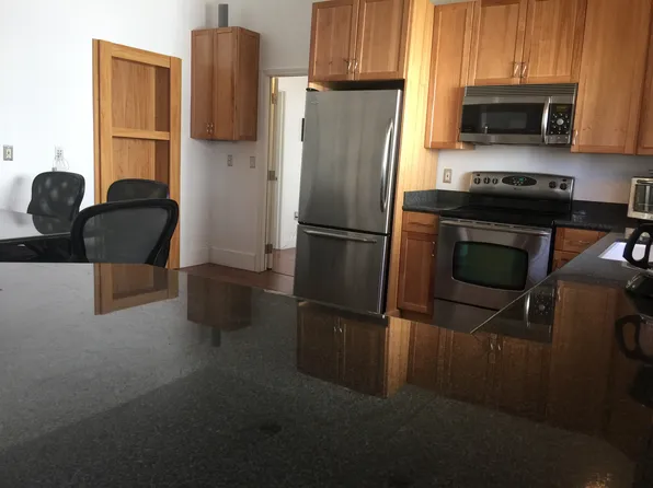 1015 Beamer St, Woodland, CA 95695