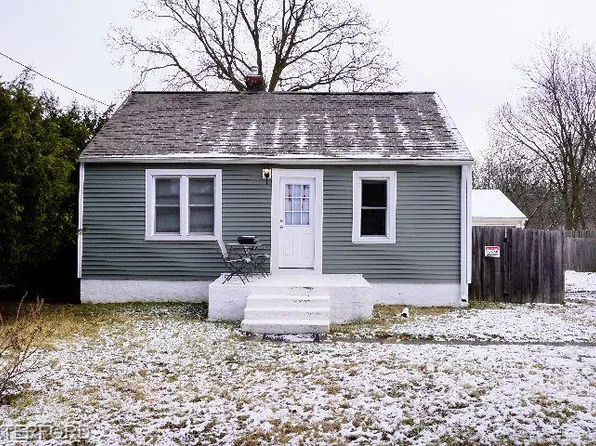 3156 N Jennings Rd, Flint, MI 48504