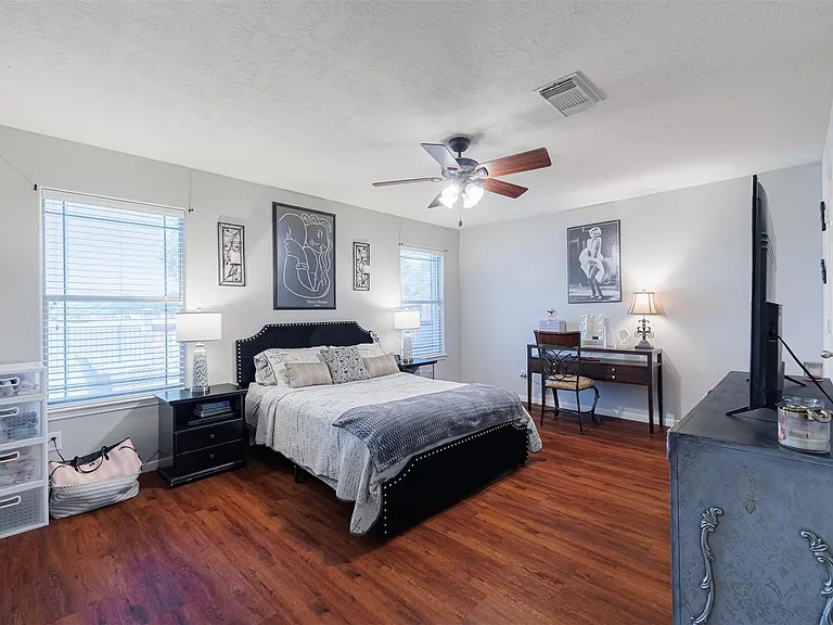 24435 Cornell Park Ln — Photo 19