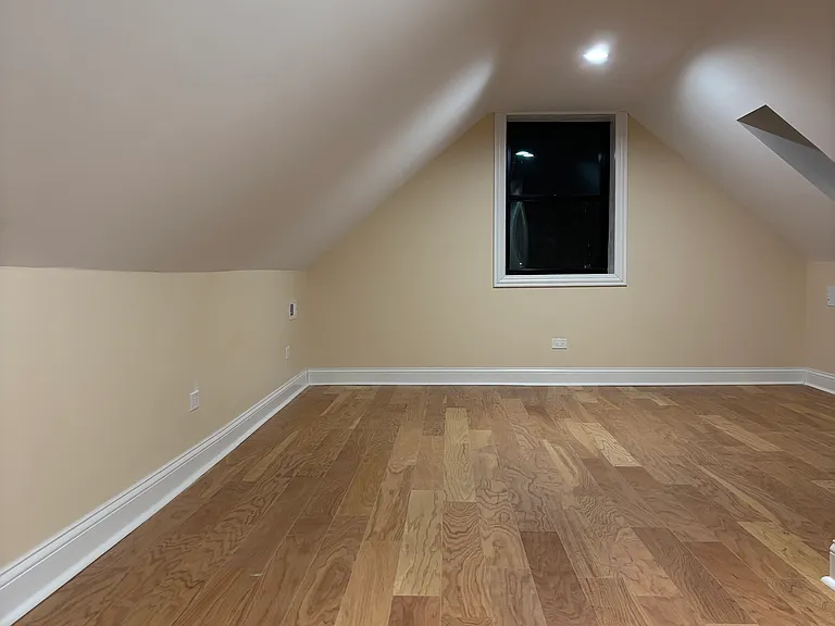 2311 W 19th St #3F — Photo 17