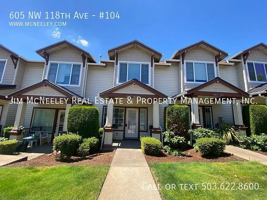 Gorgeous Home Near Amenities & Transit - Overlook at Timberland Condos in Cedar Mill! — Photo 2