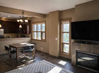 1766 26th Ave SW #1766, Calgary, AB T2T 1C2