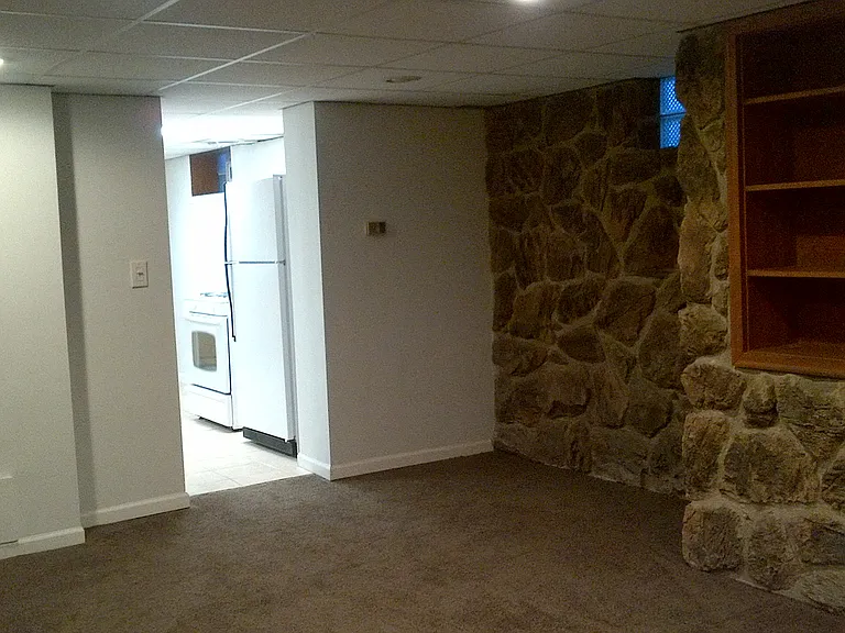 6823 W Devon Ave — Photo 13