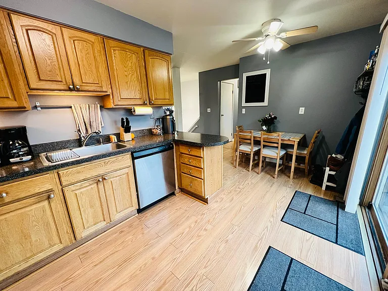 44453 Oregon Trl — Photo 7