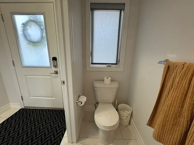 861 Edinburgh Dr — Photo 24
