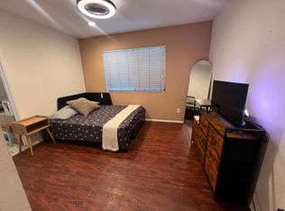 1513 N Catalina St #A, Burbank, CA 91505