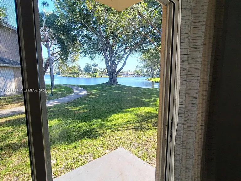 2091 NW 96th Ter #13M — Photo 7