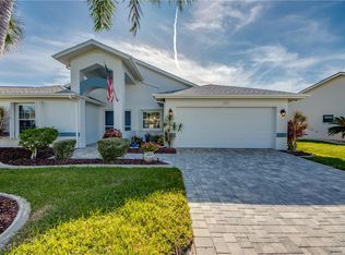 3461 Clubview Dr, North Fort Myers, FL 33917