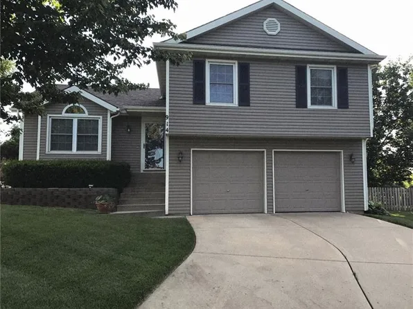 914 Elm Ct, Belton, MO 64012