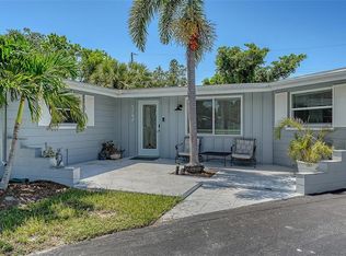 7348 Phillips St, Sarasota, FL 34243