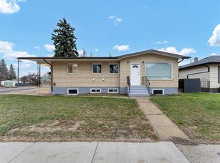 189 N 2nd St NE, Medicine Hat, AB T1A5K8