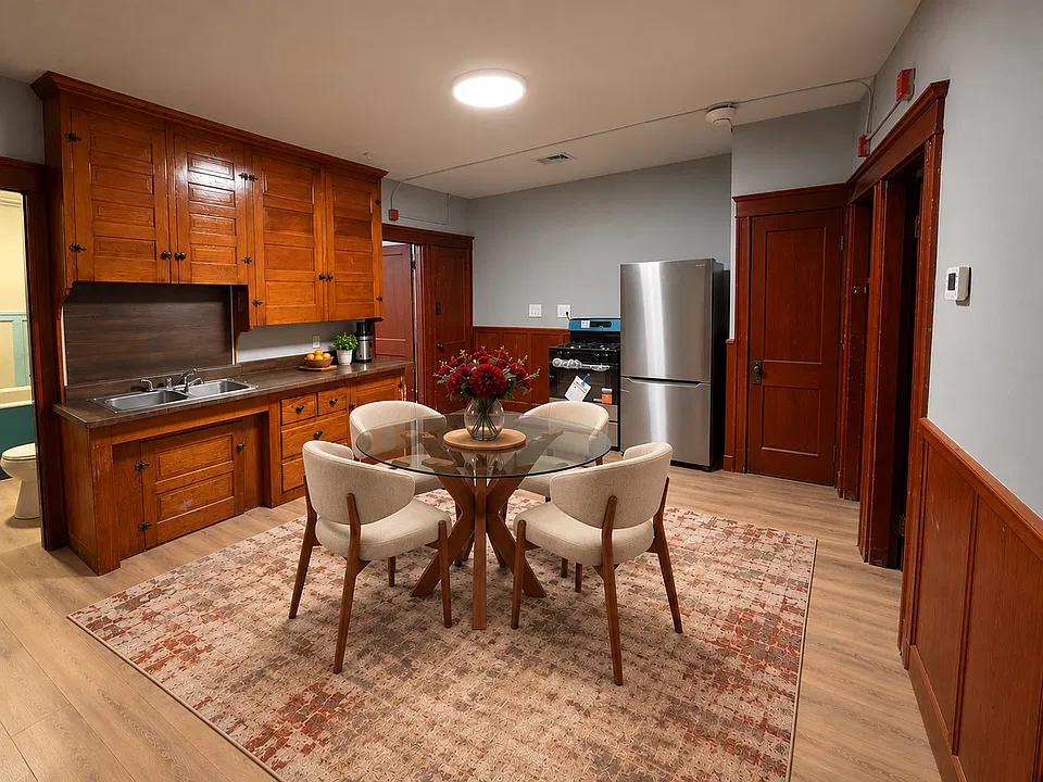 75 Winthrop St #3R