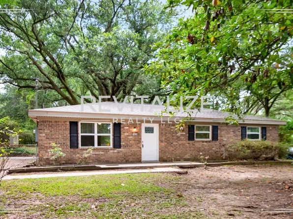 5628 Aljon Dr, Theodore, AL 36582