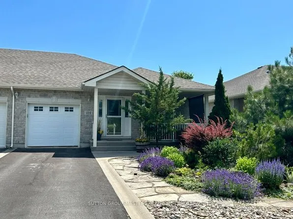 124 Farmstead Ct, Kingston, ON K7P 3H9