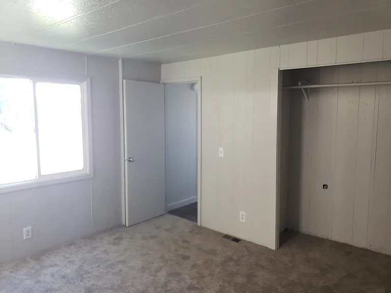 121 Teakwood St — Photo 18