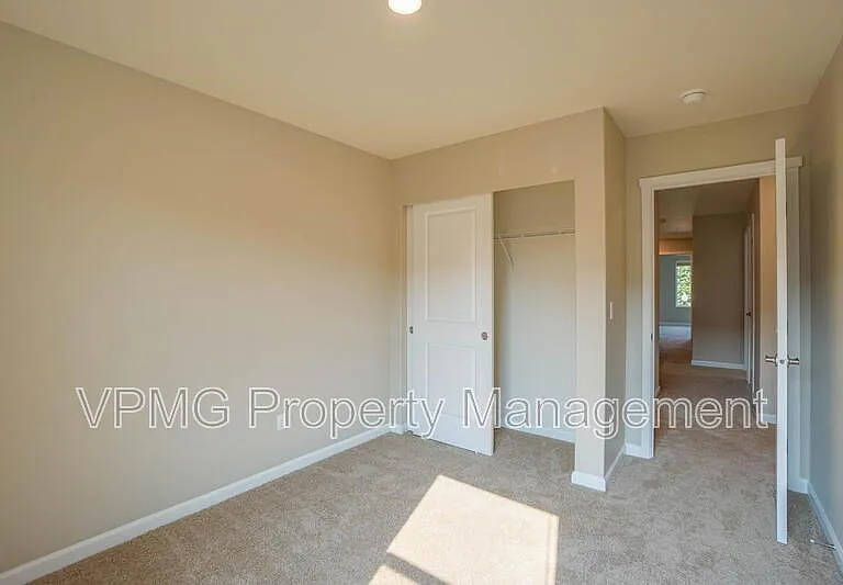 7104 NE 155th Pl — Photo 33