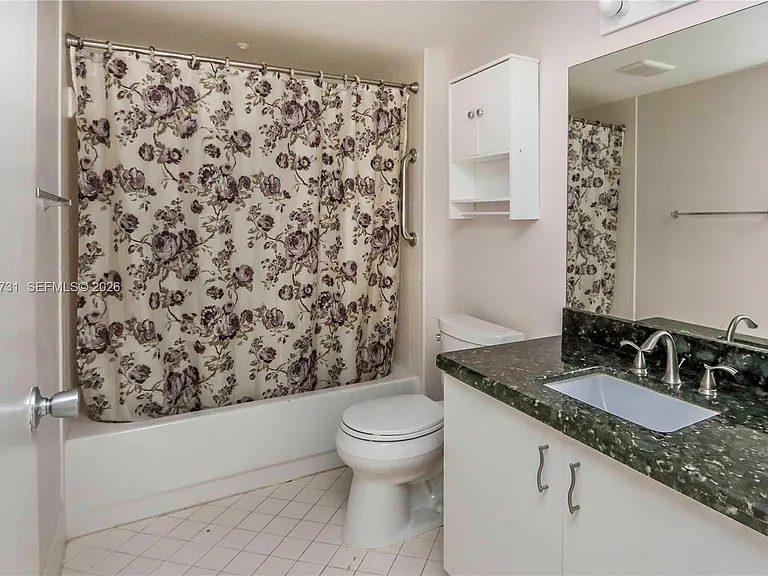 850 SW 138th Ave #409D — Photo 16