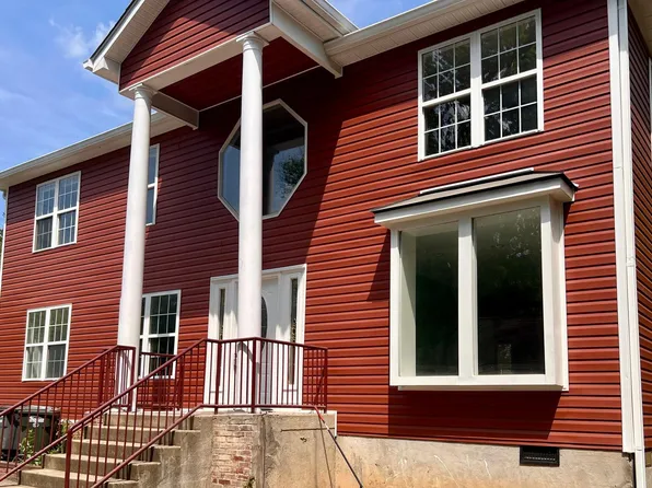 1501 Devils Reach Rd, Woodbridge, VA 22192