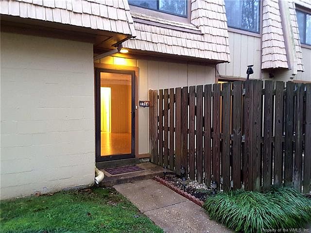 1st image of 1364 Ventura Way