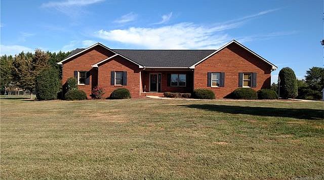 1st image of 141 Larkin Ln #23