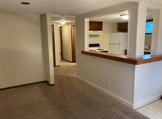 413 E Bradford St #2, Seward, NE 68434