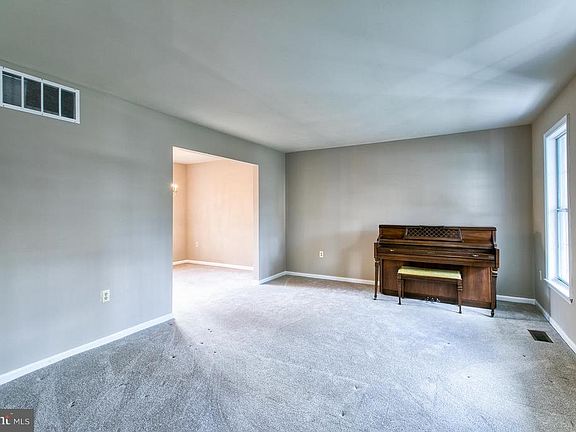 Spacious Living Room