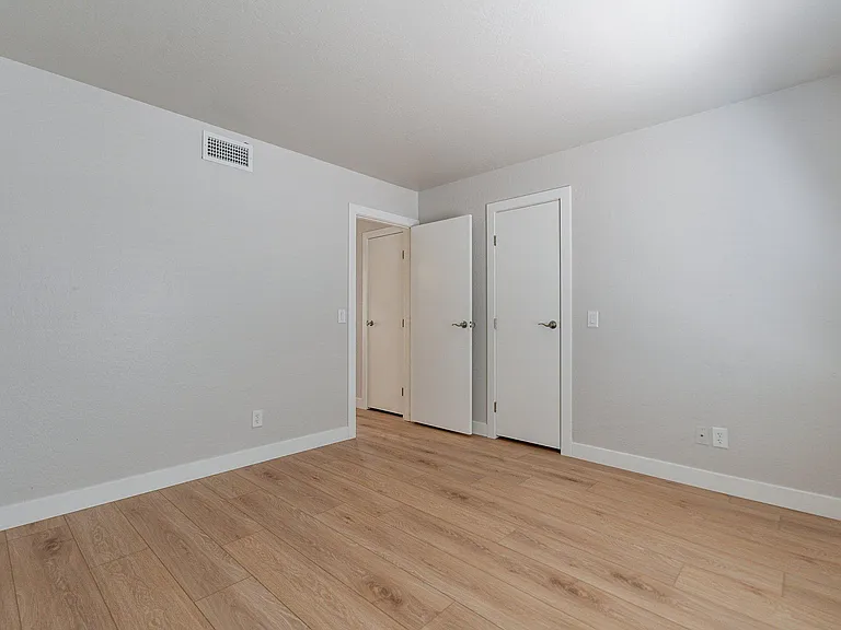 1535 N Horne #55 — Photo 15