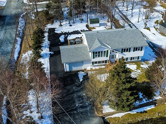 3rd image of 46 Monument Road