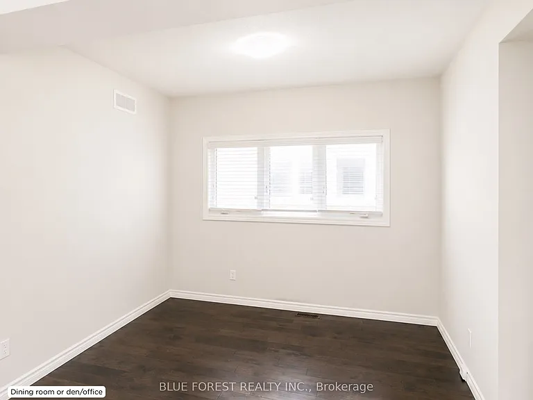 4377 Lismer Ln — Photo 5