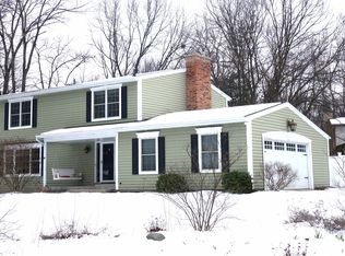 6206 Siebert St, Midland, MI 48640