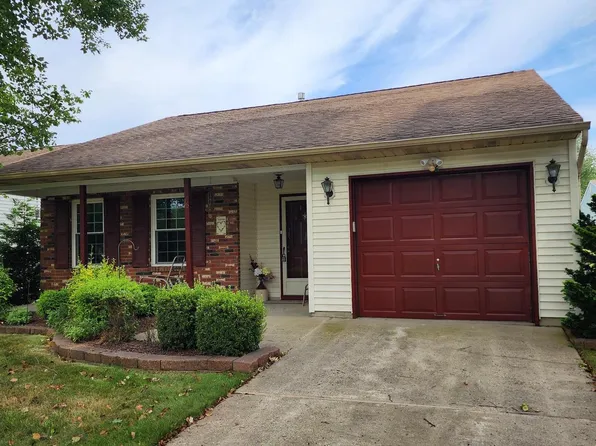 16 Fernwood Ct, Columbus, NJ 08022