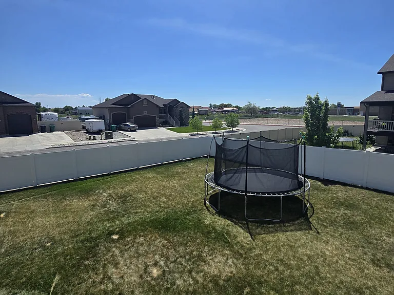 2155 N 250 W — Photo 22