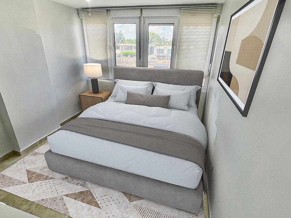 2nd image of 3307 Avenida Isla Verde #2
