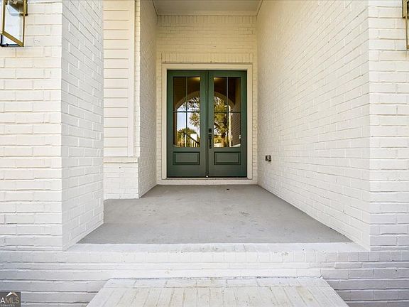 4th image of 6490 Mockingbird Rd